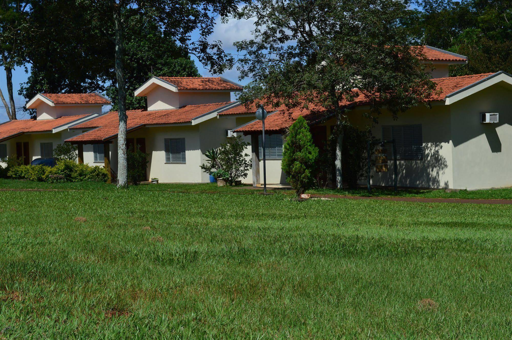 Hotel Lago das Pedras Apucarana Exterior foto