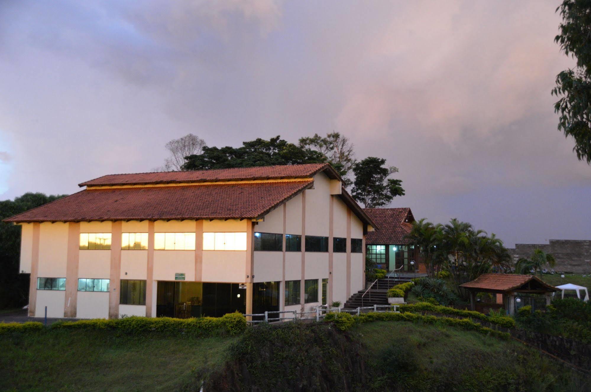 Hotel Lago das Pedras Apucarana Exterior foto