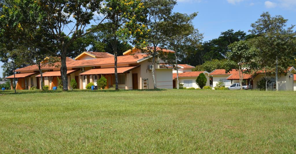 Hotel Lago das Pedras Apucarana Exterior foto