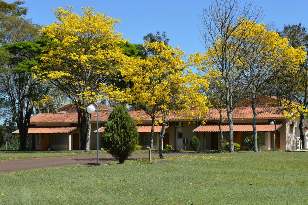 Hotel Lago das Pedras Apucarana Exterior foto